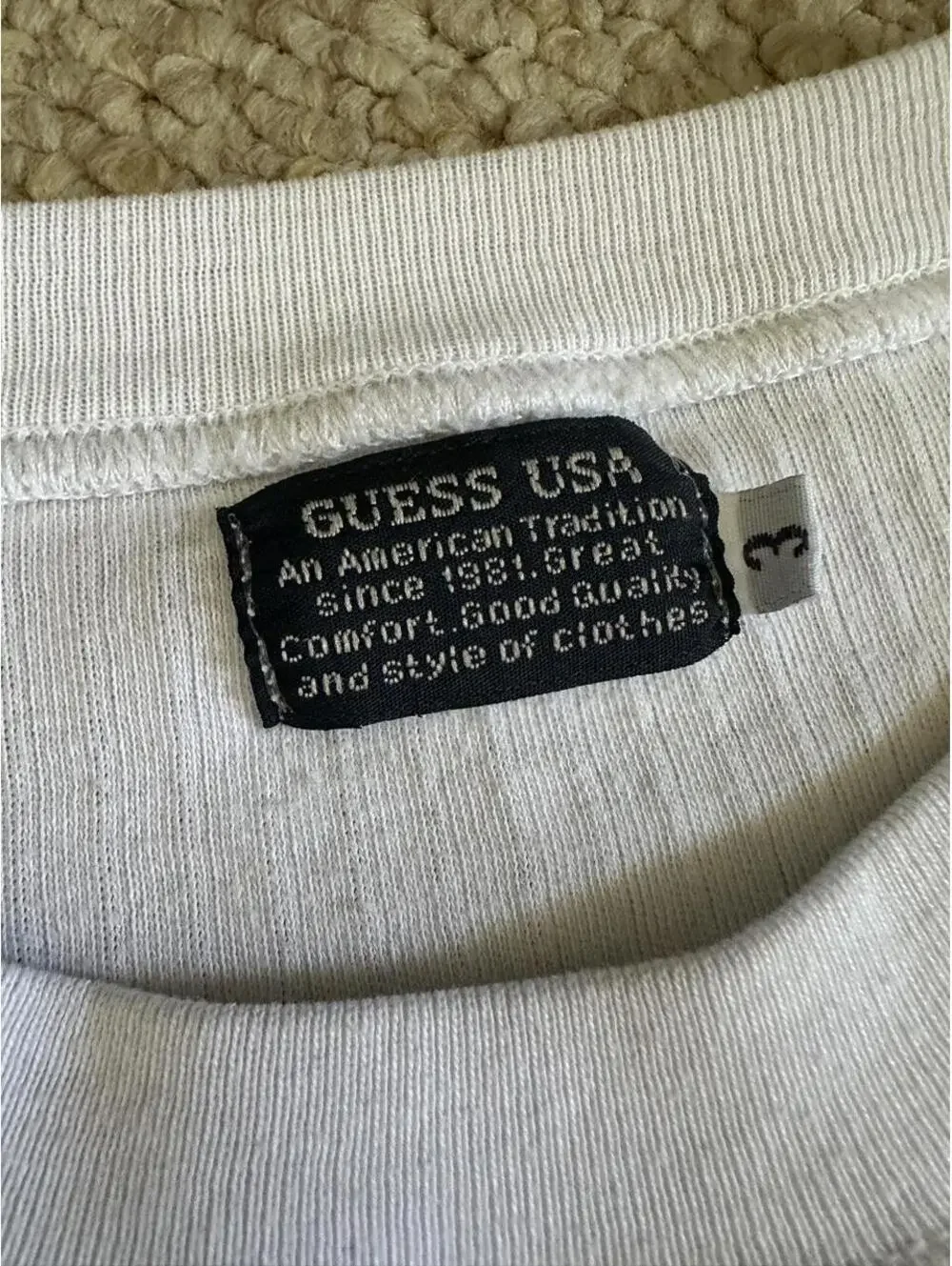 vintage Guess white ribbed tee